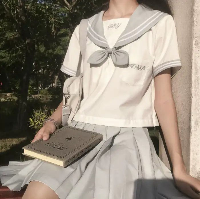 爱情人偶